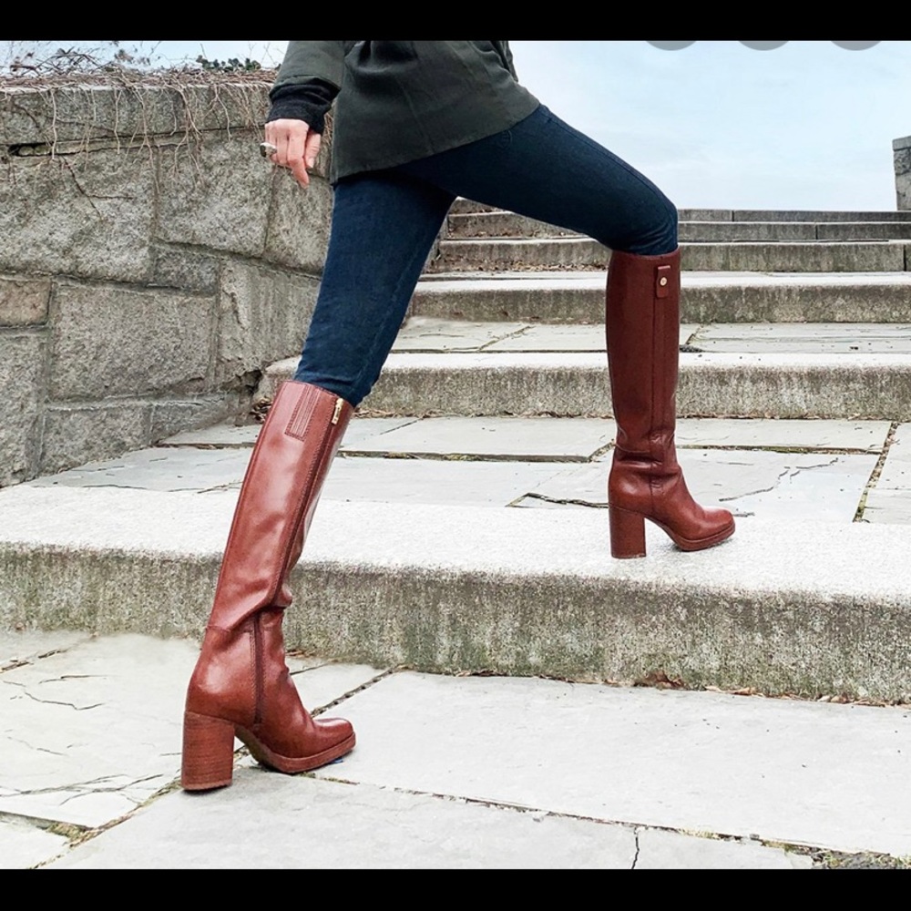 Beautiful new  Franco Sarto riding boots Kendra 9